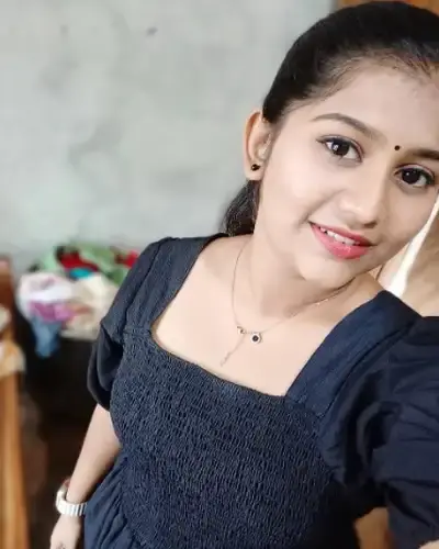Escort In Deglur